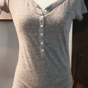 Abercrombie and Fitch Top